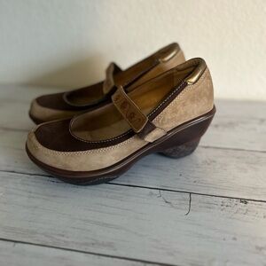 JAMBU Women's Brown Mary Jane Wedge Shoes Size 6